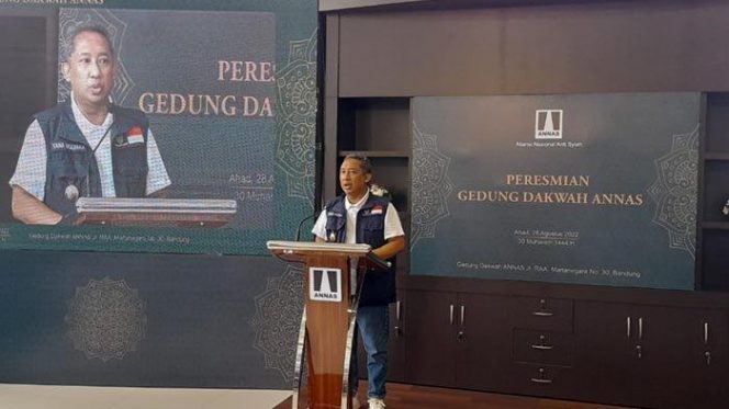 
 Wali Kota Bandung H. Yana Mulyana, S.E meresmikan Gedung Dakwah Aliansi Nasional Anti Syiah (ANNAS) 28 Agustus 2022  Artikel ini telah tayang di TribunJabar.id dengan judul Wali Kota Bandung Resmikan Gedung Dakwah ANNAS, https://jabar.tribunnews.com/2022/08/29/wali-kota-bandung-resmikan-gedung-dakwah-annas. Sumber Foto : tribun jabar.com
