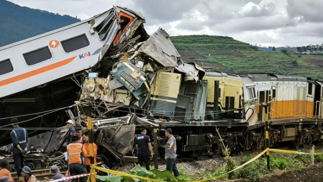 
 Kecelakaan Kereta Api di Cicalengka, 3 Orang Tewas dan 28 Lainnya Terluka